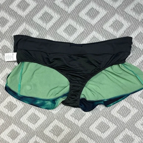⭐️Champion Sports Shorts NWT [2231] - Picture 5 of 10